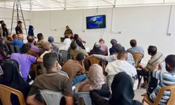 Gazze'de "kimlik tespit salonları" insanlık dramına tanıklık ediyor