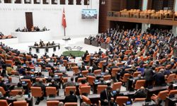 Trafik cezalarını artıran kanun teklifinde 6 madde kabul edildi