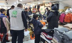 Van’da çocuklara kışlık giyim yardımı