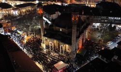 Konya’da Kadir Gecesi camilerde yoğun katılımla ihya edildi