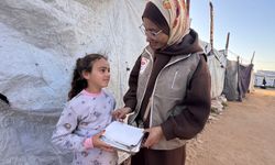 Yetimler Vakfı Gazze'de sıcak yemek dağıtımına devam ediyor