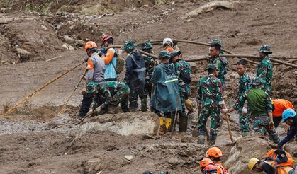 Filipinler’de tropikal fırtına heyelana yol açtı: 4 ölü