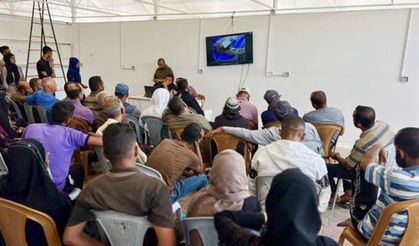 Gazze'de "kimlik tespit salonları" insanlık dramına tanıklık ediyor