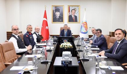 Mersin’de güvenlik ve asayiş toplantısı yapıldı