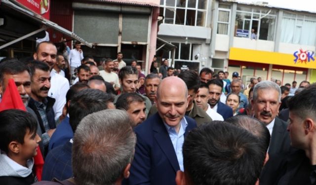 İçişleri Bakanı Soylu, Diyarbakır Çüngüş'te vatandaşlarla buluştu: