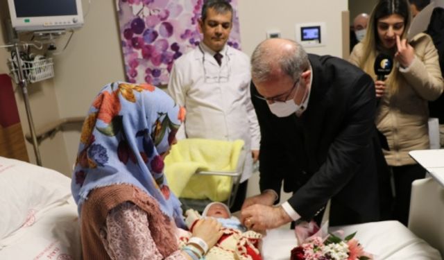 Elazığ ve Mardin'de yeni yılın ilk bebekleri dünyaya geldi