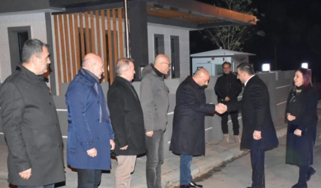 Siirt Valisi Hacıbektaşoğlu, yeni yıla görev başında giren personeli ziyaret etti