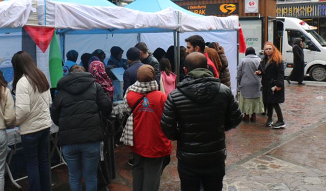 Yetimler Vakfı, Gümüşhane'de Gazze yararına kermes açtı