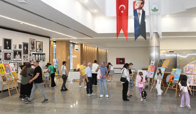 Bursa Osmangazi Yetenek Evi öğrencilerinden yılsonu şöleni