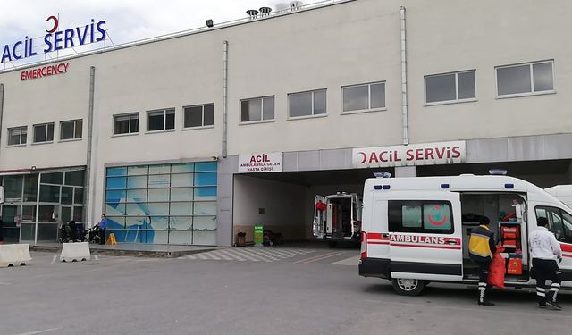 Otomobil ile motosiklet çarpıştı: 1 yaralı