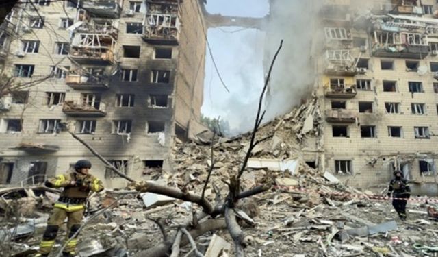 Rusya'dan Kiev'e saldırı: 24 ölü