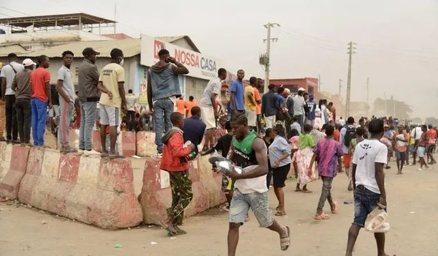 Angola'da yakıt protestolarında ölü sayısı 22'ye yükseldi