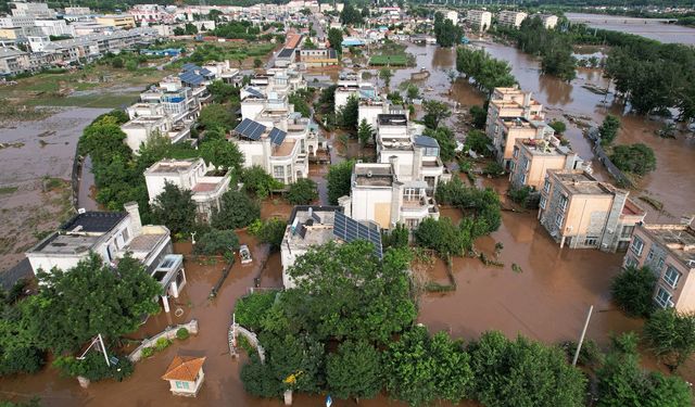 Çin’de şiddetli yağışlar sele yol açtı: 30 ölü