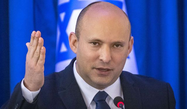 Eski başbakan uyardı: İsrail’in konumu çöküş sürecinde