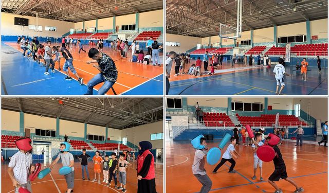 Önce camiye, sonra spor salonuna: Gençler hem eğleniyor hem gelişiyor
