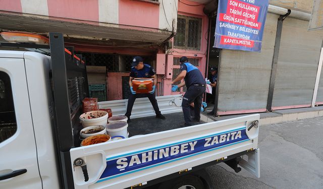 Zabıtaya mukavemet gösteren şahsın iş yeri kapatıldı
