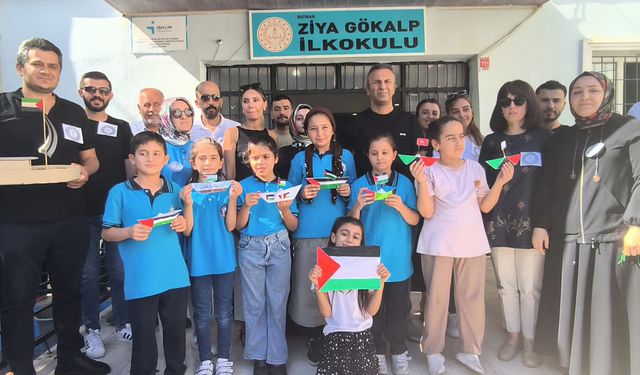 Batmanlı minikler, kağıt gemilerle Gazze'ye destek gönderdi