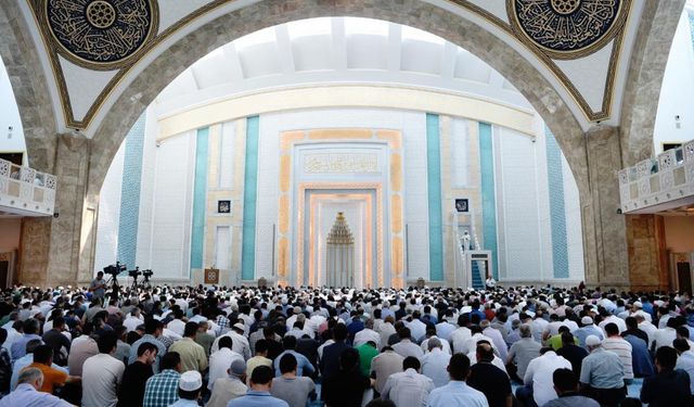 Cuma hutbesi: Hendek’ten Gazze’ye, zafer inananlarındır