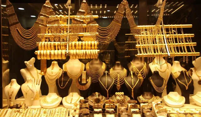 Altın fiyatları yeniden yükselişe geçti