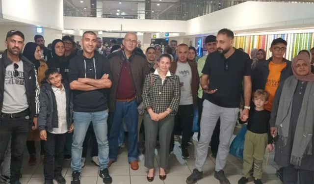 Güney Afrika: Filistinliler planlanmış operasyonlarla gizlice sürgün ediliyor