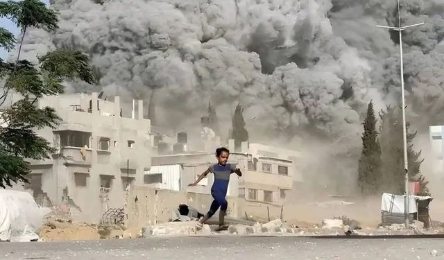 İşgalciler Gazze'nin doğusunda hava ve topçu saldırıları düzenledi