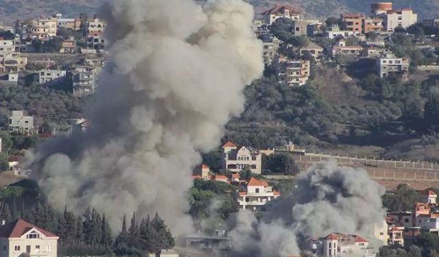 İşgalciler, Güney Lübnan'da 3 evi havaya uçurdu