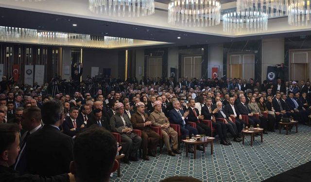 KDP lideri Barzani Melayê Cizîri Sempozyumu'nda konuştu
