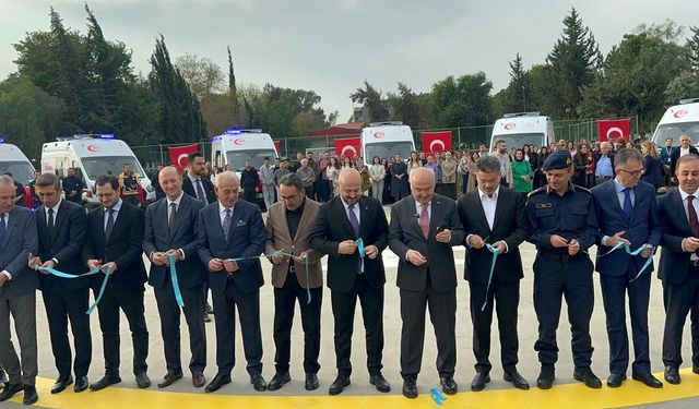 Adana'da 15 ambulansın teslim töreni gerçekleştirildi