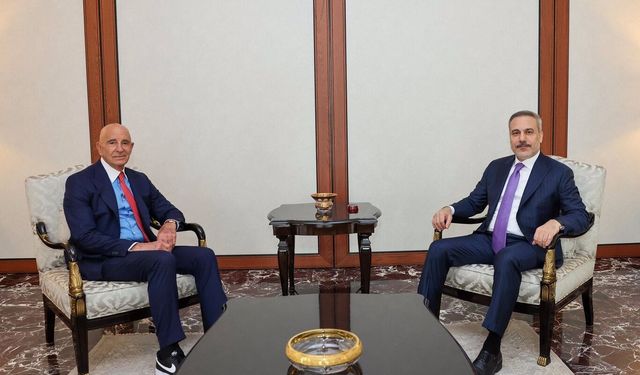 Bakan Fidan, ABD Büyükelçisi Barrack ile görüştü