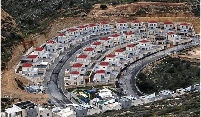 İşgal rejimi Batı Şeria’da 19 Yahudi yerleşkesi kurulmasını onayladı