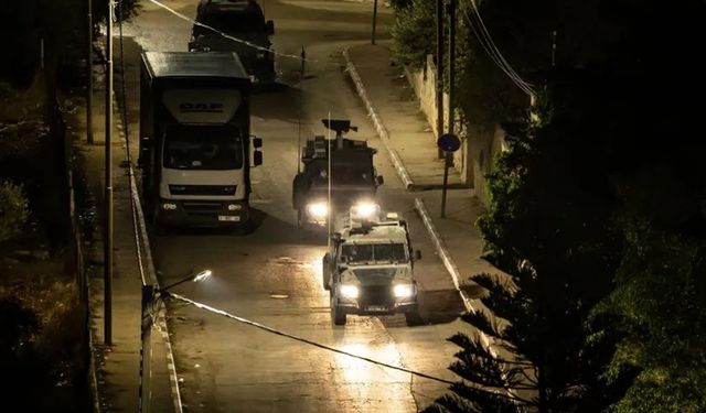 İşgal rejimi Batı Şeria’da birçok bölgeye baskın düzenledi