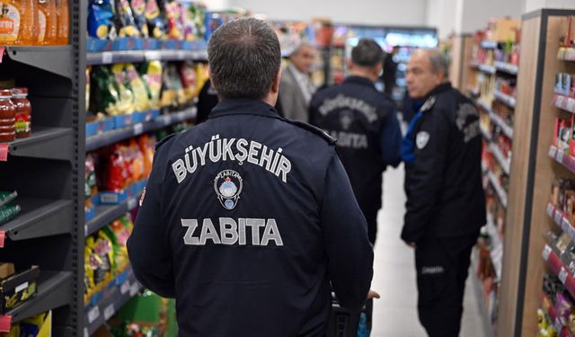 Mersin'de marketlerde fiyat ve ürün denetimleri sürüyor