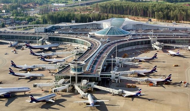 Moskova'daki uçuşlar İHA saldırıları nedeniyle askıya alındı