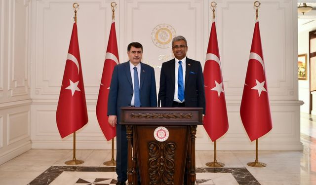 Sri Lanka’nın yeni Ankara Büyükelçisi’nden Ankara Valisi Şahin’e nezaket ziyareti
