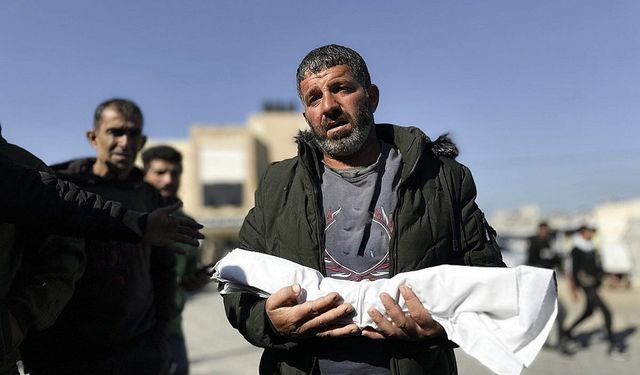 DSÖ: Gazze'de 10 çocuk hipotermi nedeniyle hayatını kaybetti