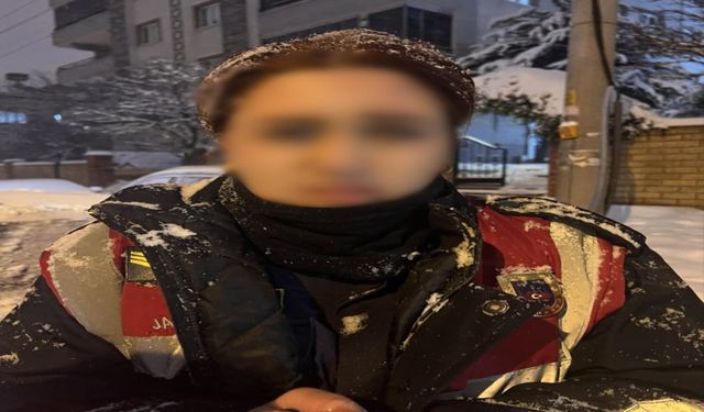 Gaziantep'te giydiği kıyafetle kendini jandarma olarak tanıtan şahıs yakalandı