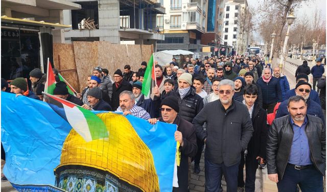 “Gündemimiz Kudüs olsun” yürüyüşü