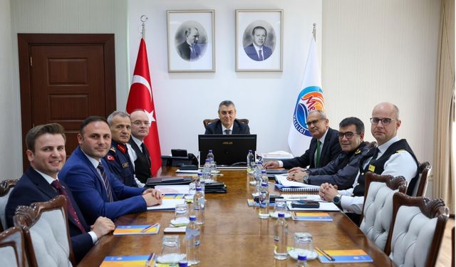 Mersin’de Güvenlik ve Asayiş Değerlendirme Toplantısı yapıldı