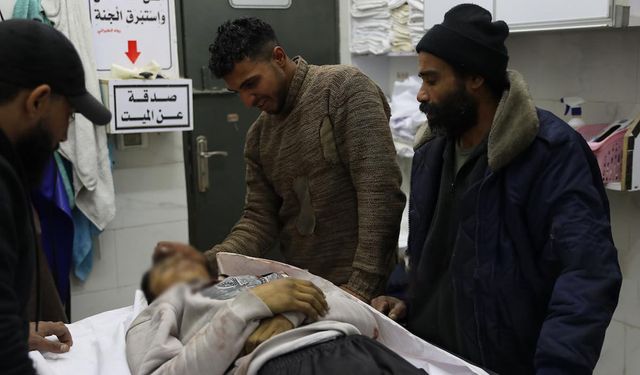 Siyonist rejim ateşkesi yine hiçe saydı: Gazze'de 4 şehit