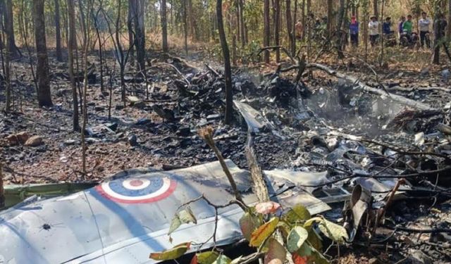 Tayland'da askeri uçak düştü: 2 ölü