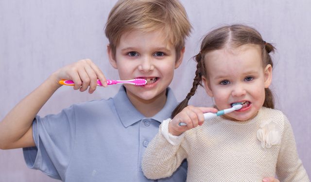 Uzm. Dt. Demir: Çocuklarda diş fırçalama alışkanlığında ebeveynler belirleyici