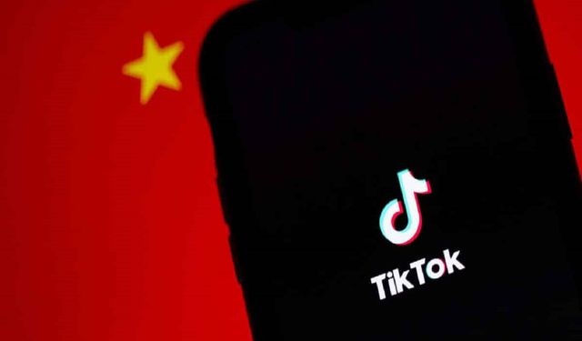 TikTok’un algoritmik manipülasyonu mercek altında