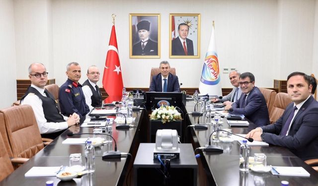 Mersin’de güvenlik ve asayiş toplantısı yapıldı