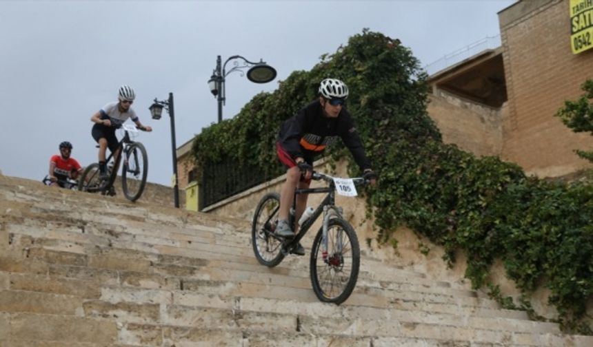 Mardin'de “Eski Mardin Sokakları Ulusal Dağ Bisikleti Kupası“ düzenlendi