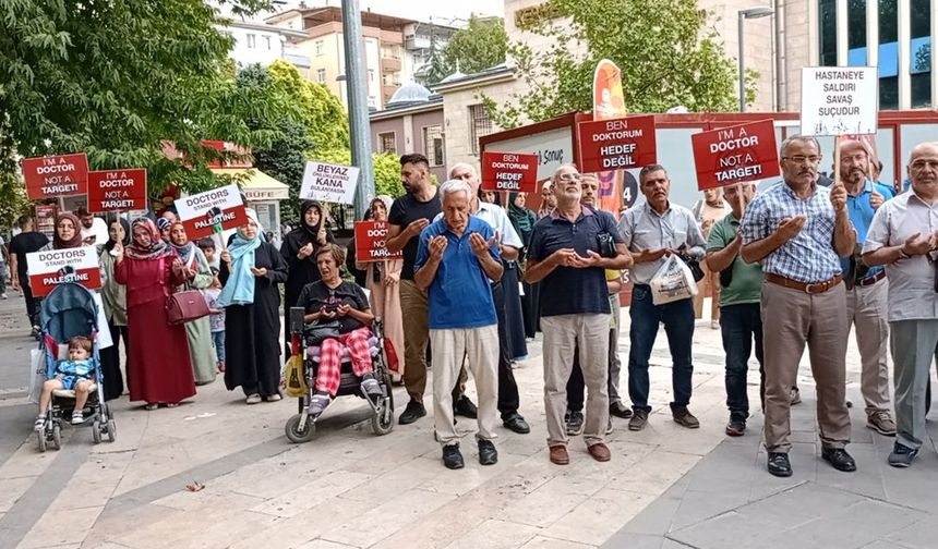 Malatya'da sağlıkçıların Gazze protestosu sürüyor