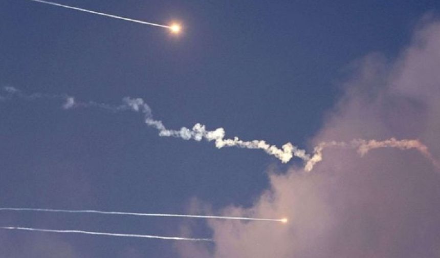 İran'dan siyonist işgalcilere yeni füze dalgası