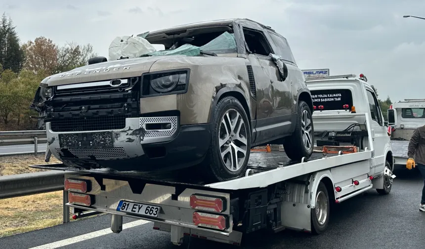 Düzce’de cip takla attı