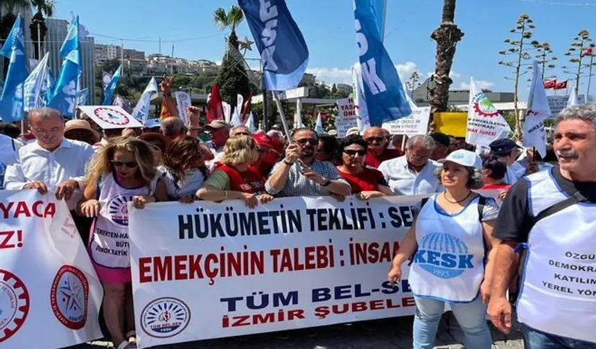 İzmir Konak’ta KESK ve Dev Emekli-Sen’den ortak eylem