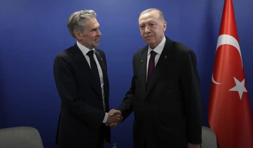 Cumhurbaşkanı Erdoğan Hollanda Başbakanı Schoof ile görüştü