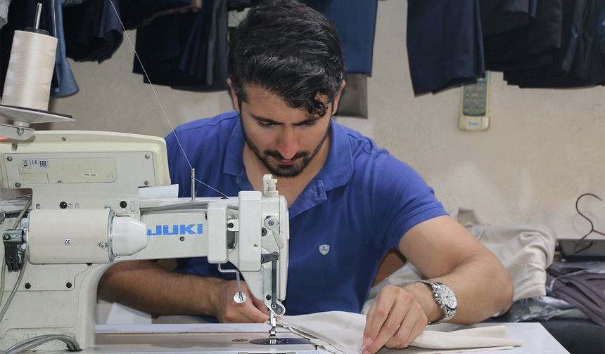 Hazır giyime rağmen terzilik Şanlıurfa’da hayat buluyor